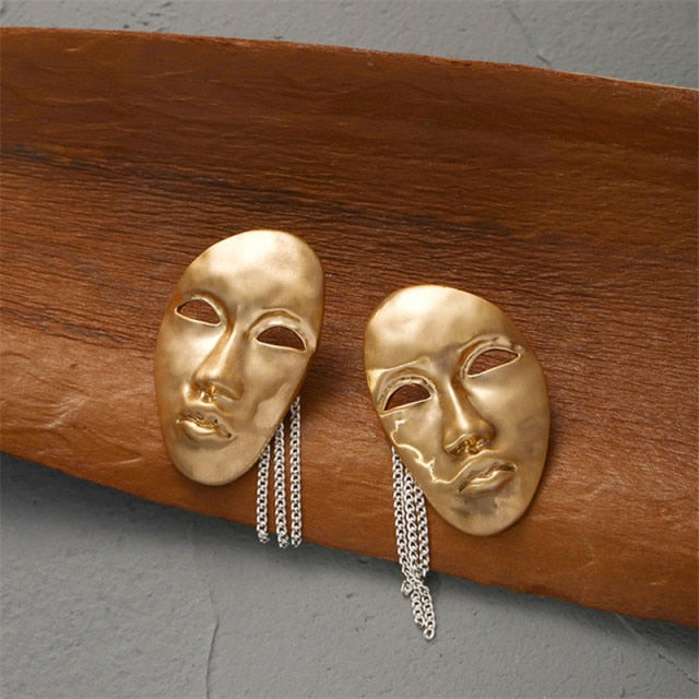 MASKERADE Studs